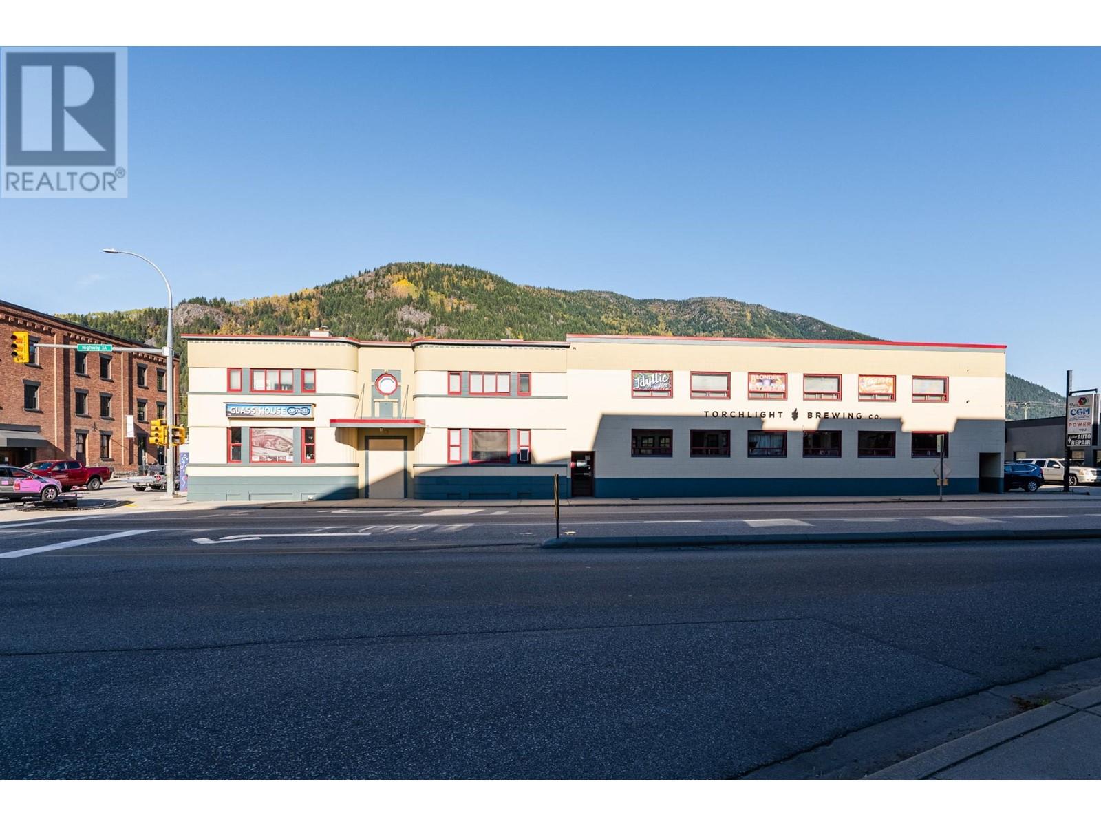 125 Hall Street, Nelson, British Columbia V1L 7B4 - Photo 47 - 2480007