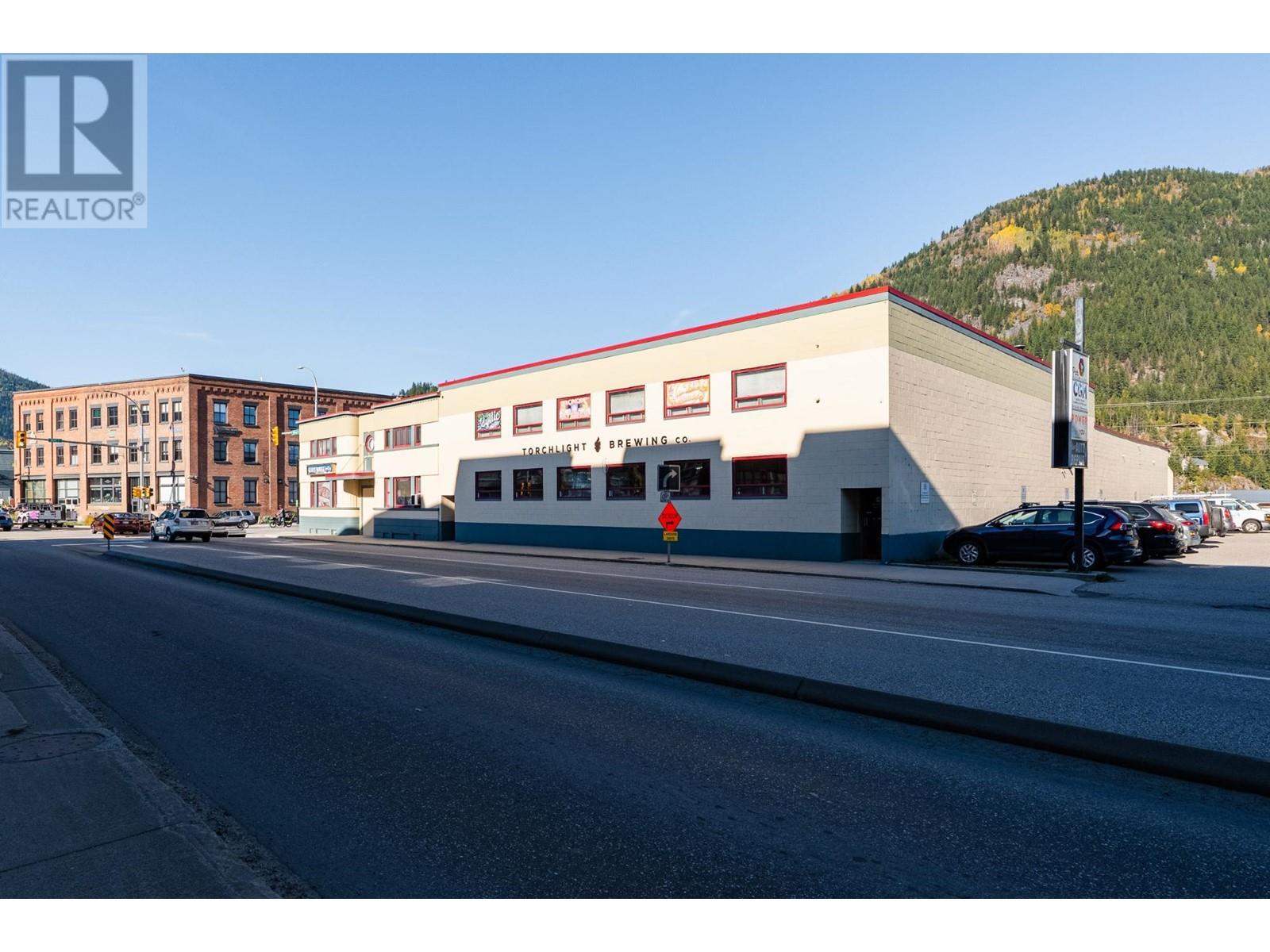 125 Hall Street, Nelson, British Columbia V1L 7B4 - Photo 48 - 2480007