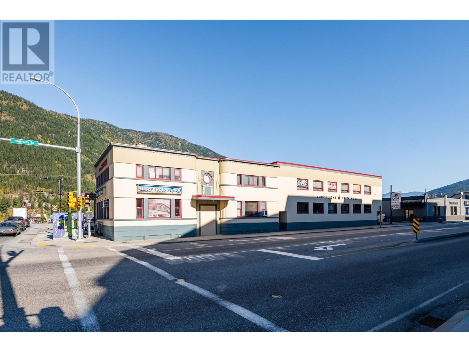 125 Hall Street, Nelson, British Columbia V1L 7B4 - Photo 46 - 2480007