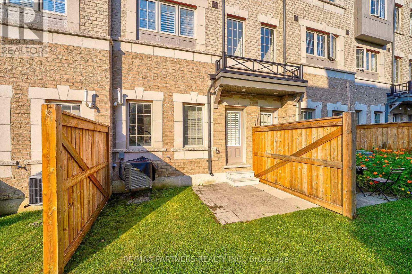 2615 Eaglesham Path, Oshawa, Ontario  L1L 0M7 - Photo 19 - E11956369