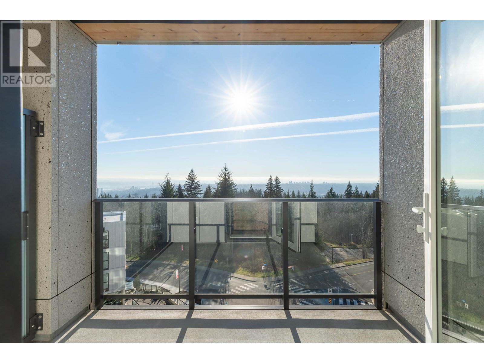 Listing Picture 16 of 40 : 609 9888 UNIVERSITY CRESCENT, Burnaby / 本拿比 - 魯藝地產 Yvonne Lu Group - MLS Medallion Club Member