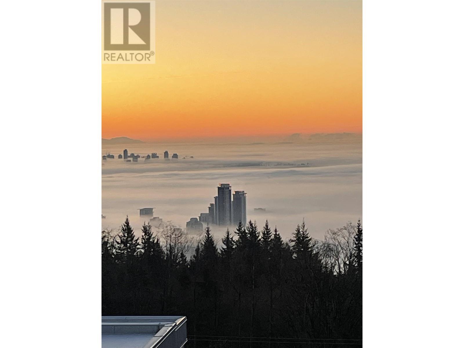 Listing Picture 29 of 40 : 609 9888 UNIVERSITY CRESCENT, Burnaby / 本拿比 - 魯藝地產 Yvonne Lu Group - MLS Medallion Club Member