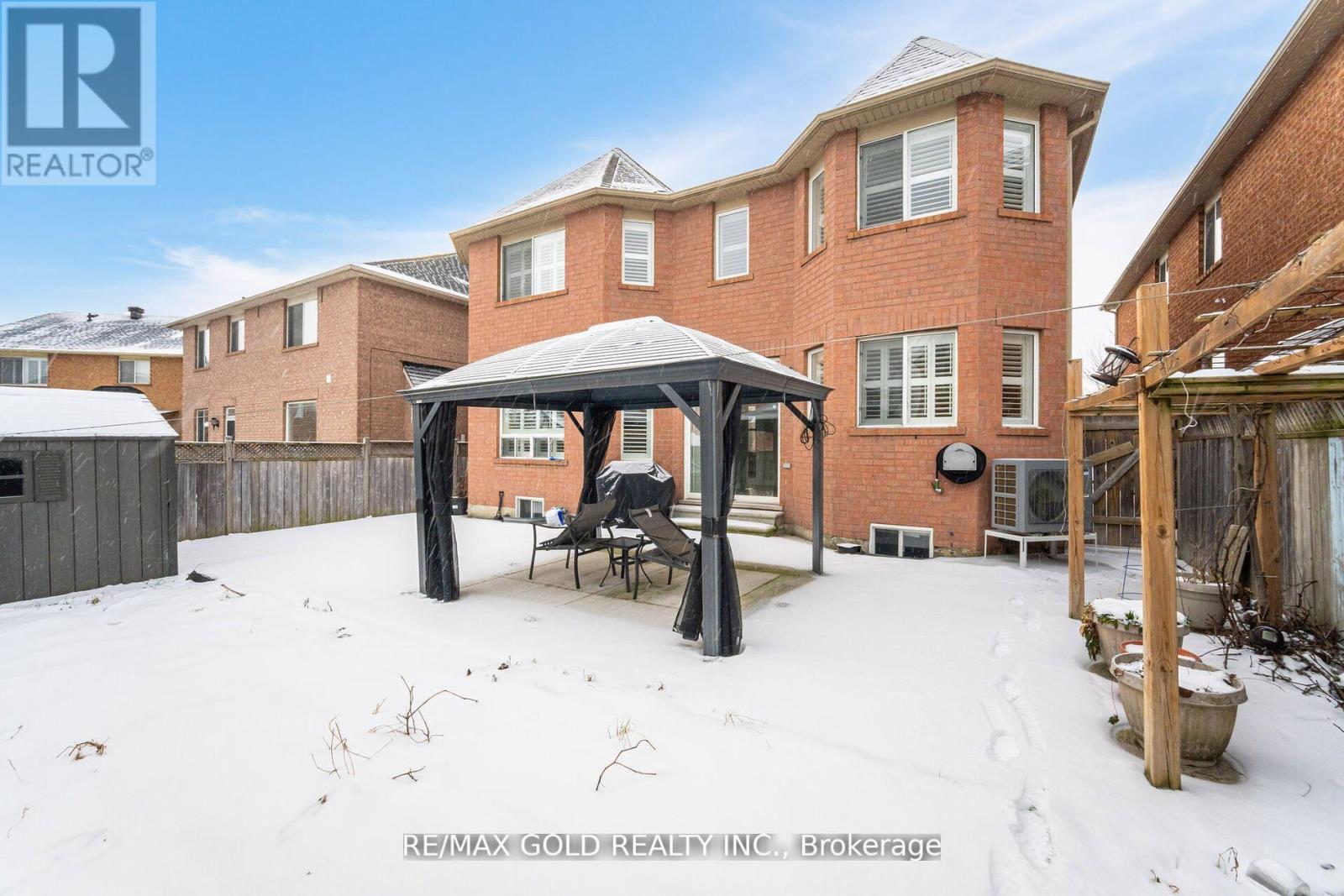 27 Horizon Street, Brampton, Ontario  L6P 2J3 - Photo 36 - W11956297