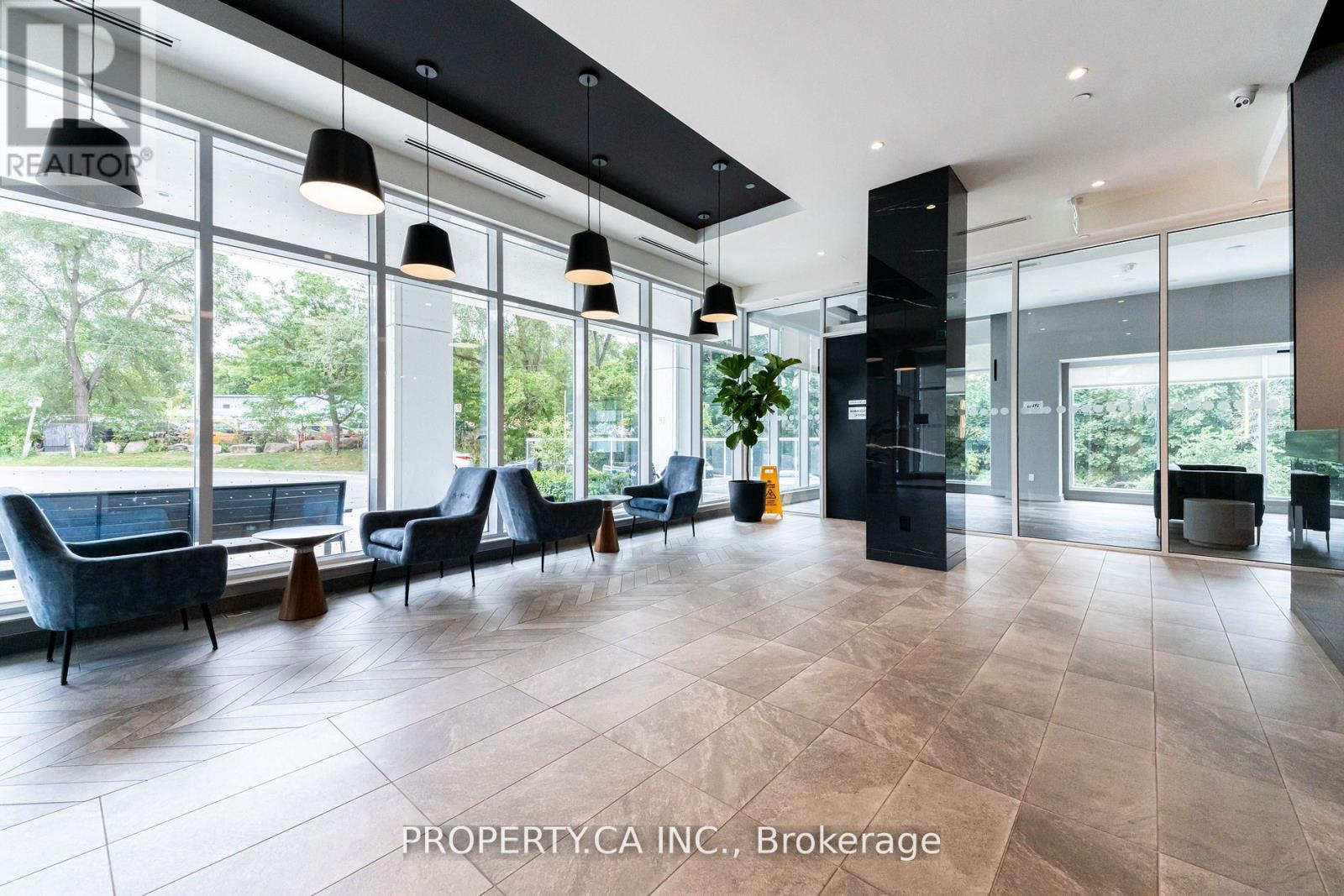 2006 - 10 Wilby Crescent, Toronto, Ontario  M9N 0B6 - Photo 11 - W11956302