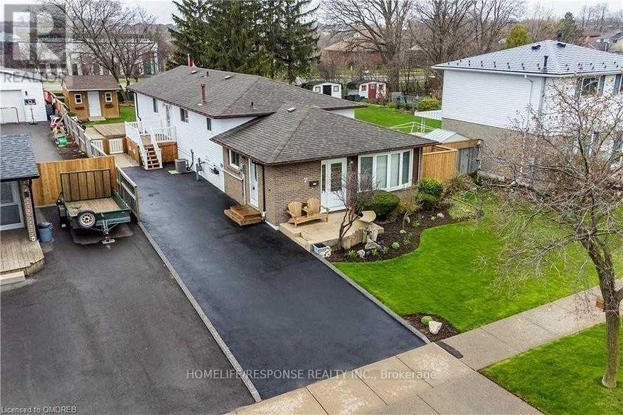 Upper - 7 Belleau Street, Hamilton, Ontario  L8J 1N1 - Photo 2 - X11955797