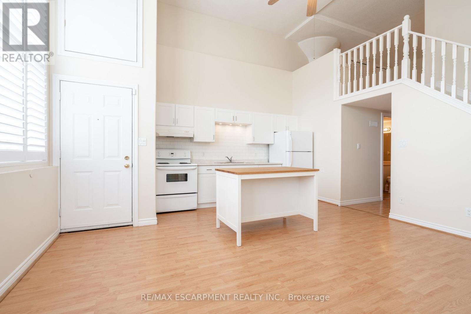 Property at 102 - 111 GREY STREET image 1