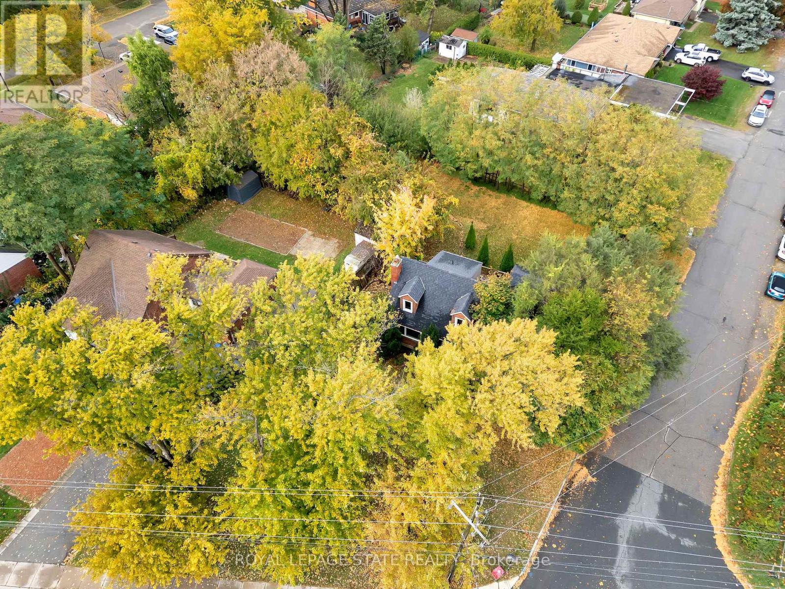 Property at 121 KING STREET E image 1