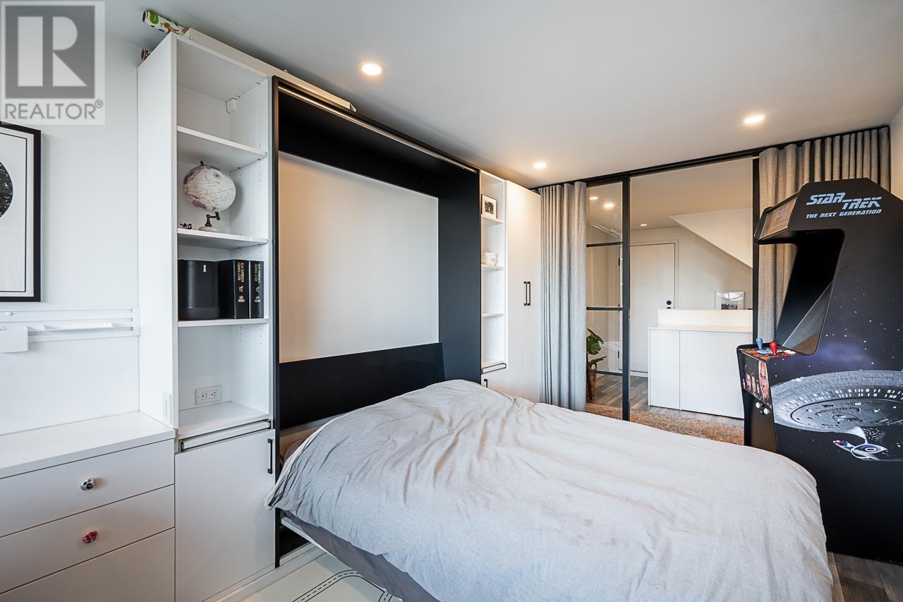 Listing Picture 30 of 40 : 802 1160 BURRARD STREET, Vancouver / 溫哥華 - 魯藝地產 Yvonne Lu Group - MLS Medallion Club Member