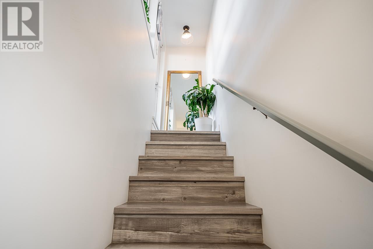 Listing Picture 32 of 40 : 802 1160 BURRARD STREET, Vancouver / 溫哥華 - 魯藝地產 Yvonne Lu Group - MLS Medallion Club Member