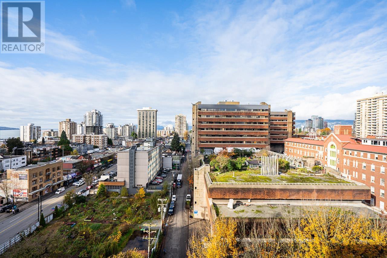 Listing Picture 37 of 40 : 802 1160 BURRARD STREET, Vancouver / 溫哥華 - 魯藝地產 Yvonne Lu Group - MLS Medallion Club Member