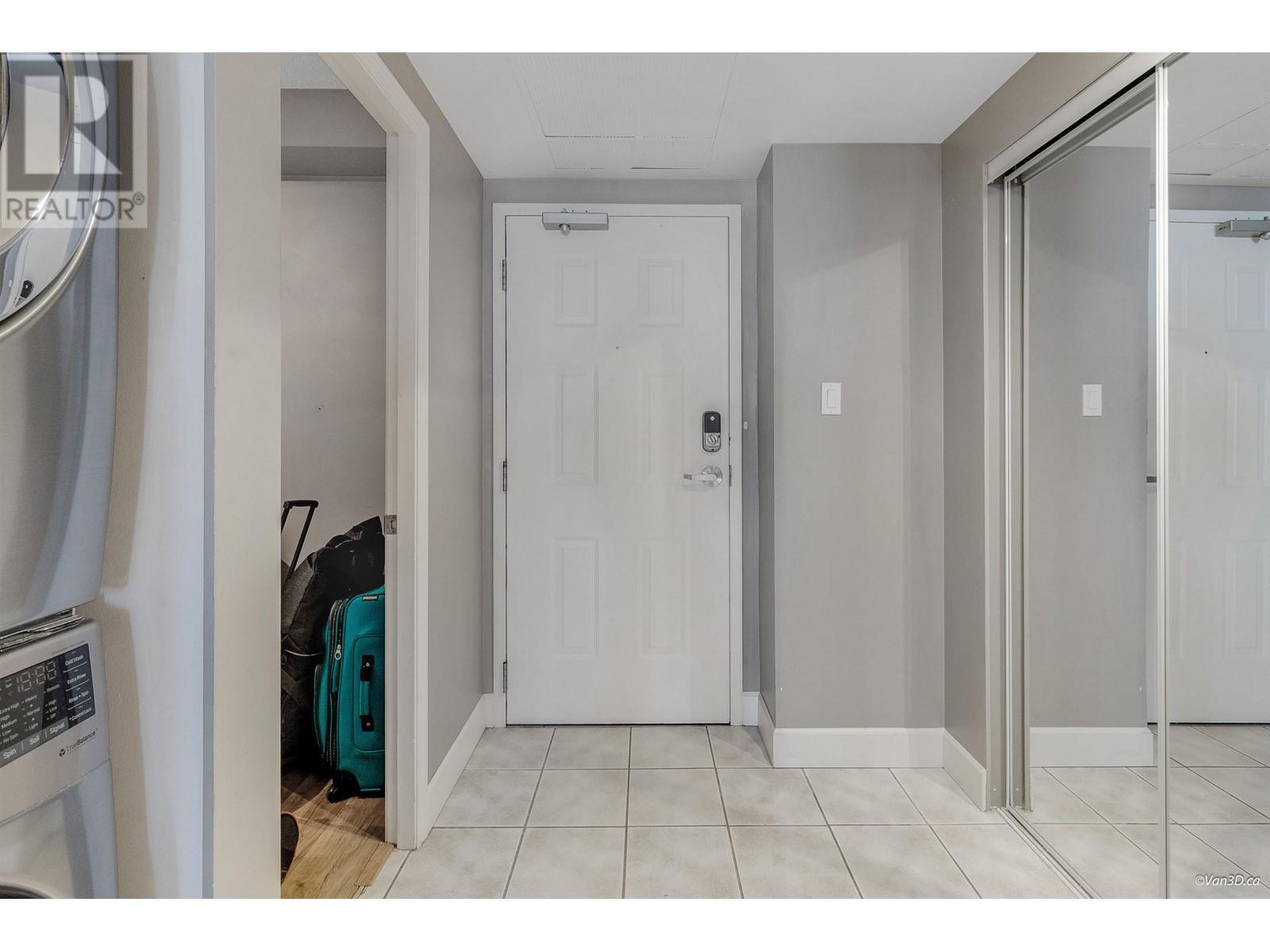 415 555 Abbott Street, Vancouver, British Columbia  V6B 2L2 - Photo 3 - R2963610