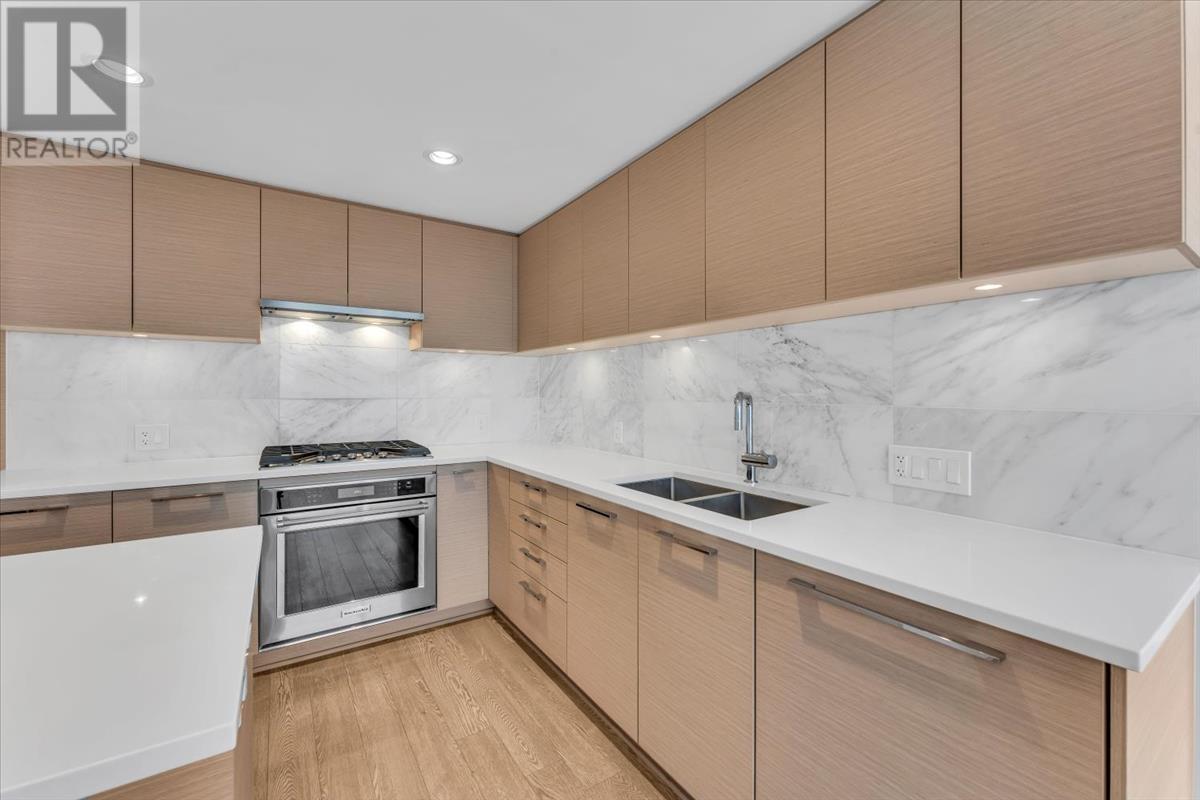 Listing Picture 6 of 33 : 2608 6700 DUNBLANE AVENUE, Burnaby / 本拿比 - 魯藝地產 Yvonne Lu Group - MLS Medallion Club Member