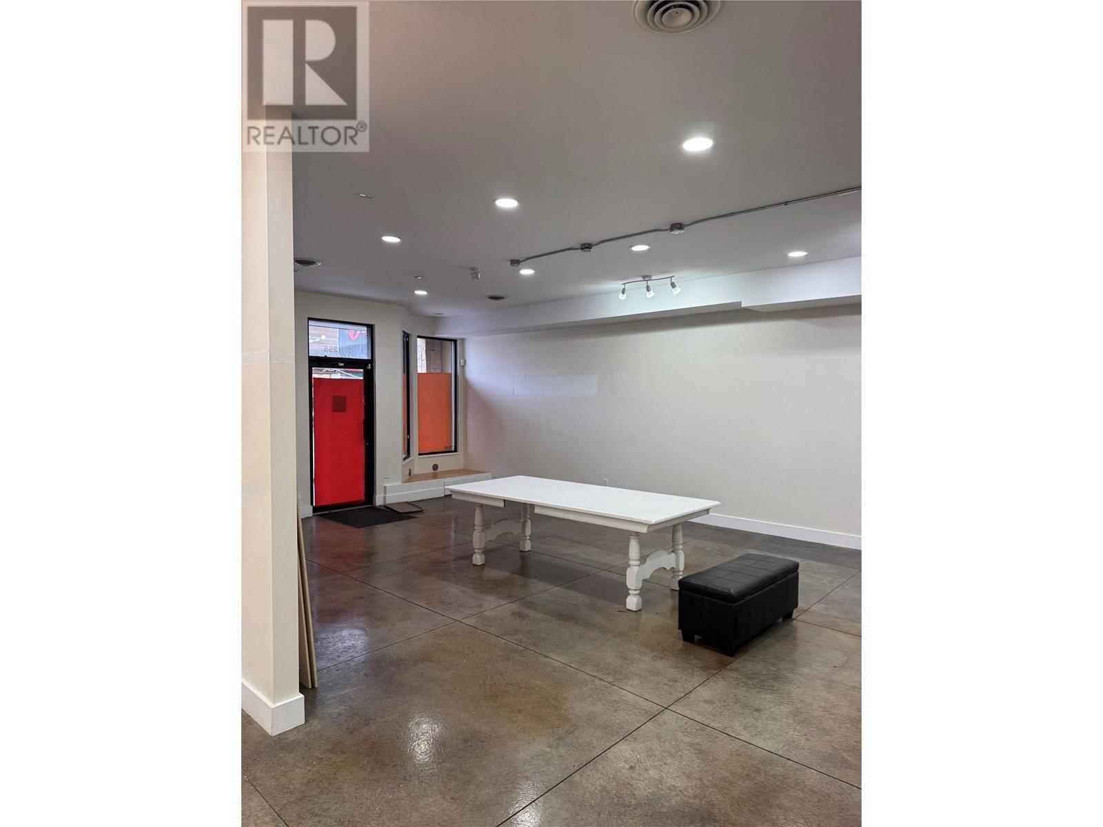 255 Main Street Unit# 101, Penticton, British Columbia  V2A 5B1 - Photo 4 - 10334452