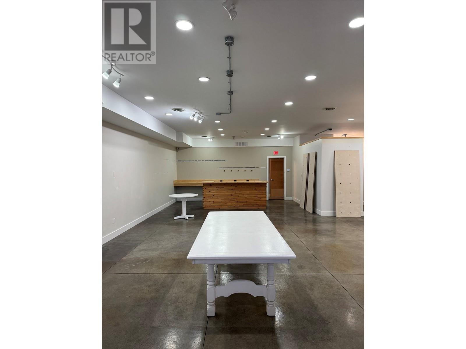 255 Main Street Unit# 101, Penticton, British Columbia  V2A 5B1 - Photo 3 - 10334452