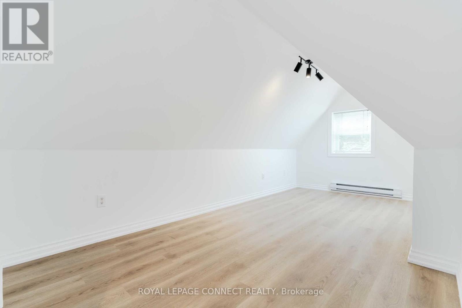 307 Pacific Avenue, Toronto (Junction Area), Ontario  M6P 2P8 - Photo 26 - W11956171