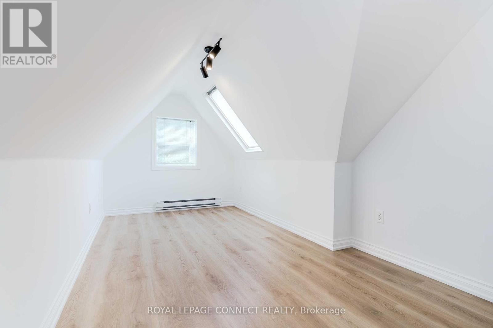 307 Pacific Avenue, Toronto (Junction Area), Ontario  M6P 2P8 - Photo 27 - W11956171