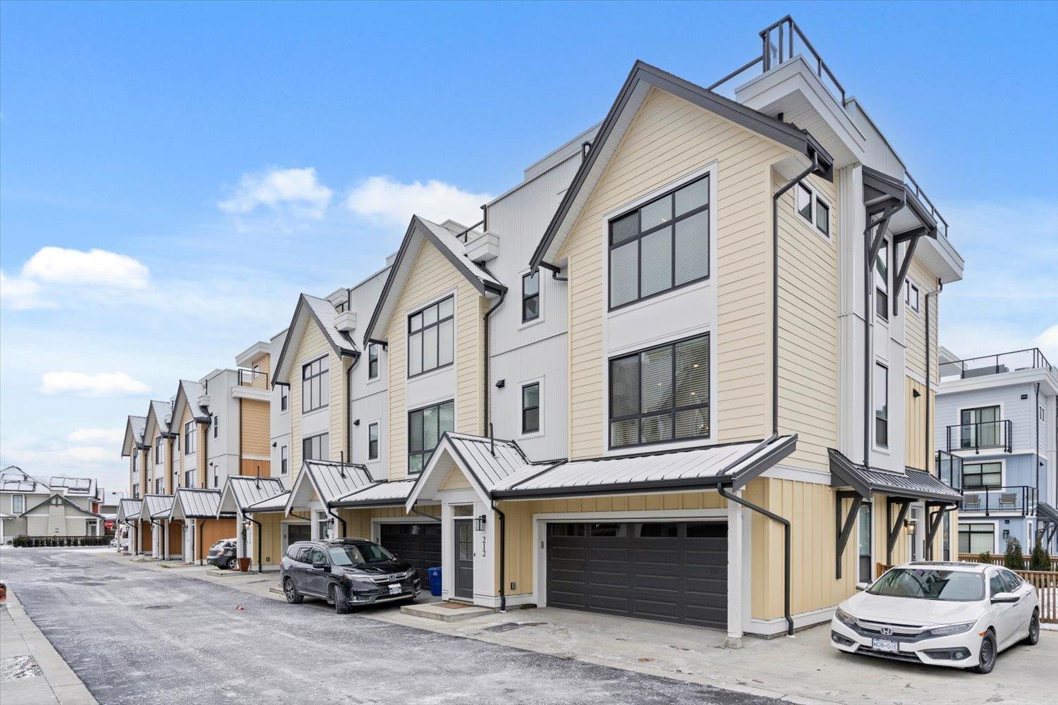 212 46211 Promontory Road, Sardis South, Chilliwack, British Columbia V2R 0E5 - Photo 2 - R2963456