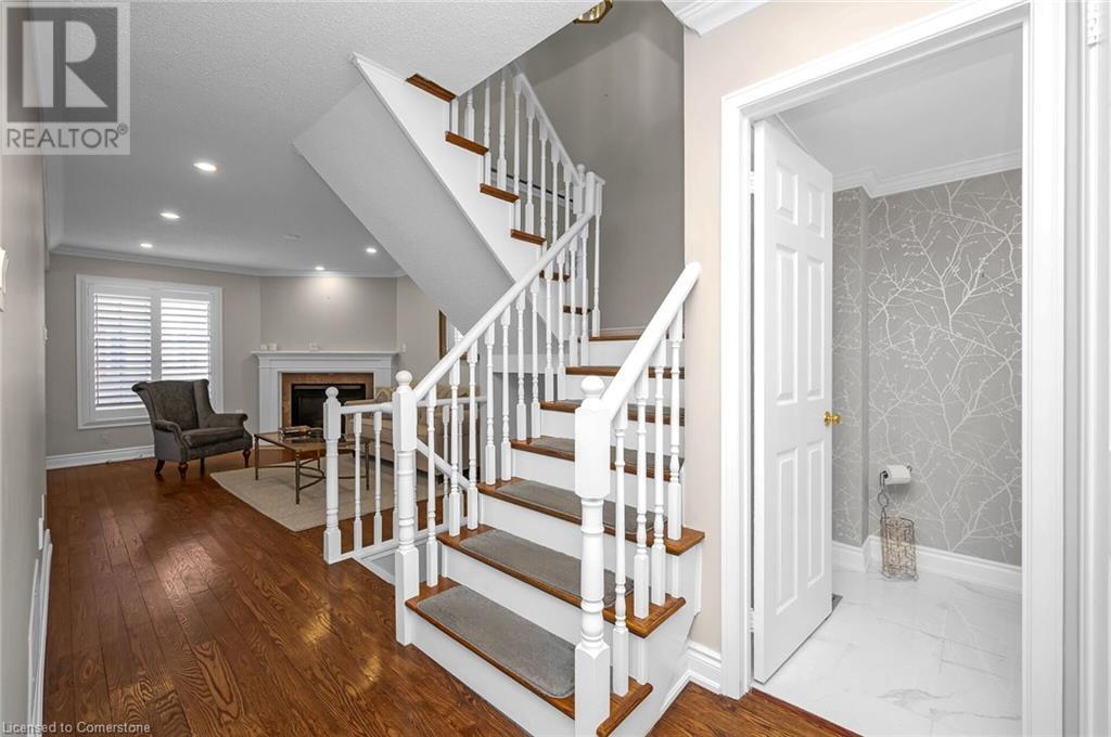 Property at 2141 COUNTRY CLUB Drive Unit# 7 image 4
