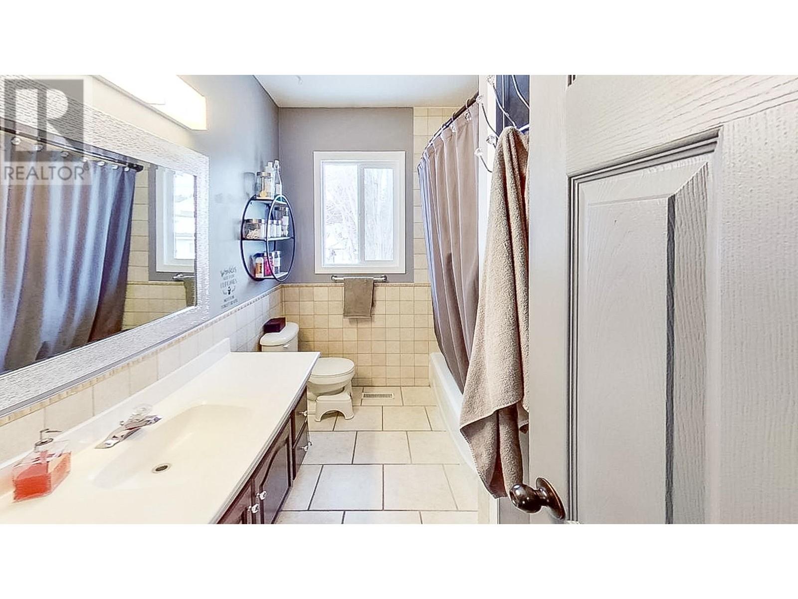 2808 2a Street S, Cranbrook, British Columbia  V1C 5B4 - Photo 20 - 10334319