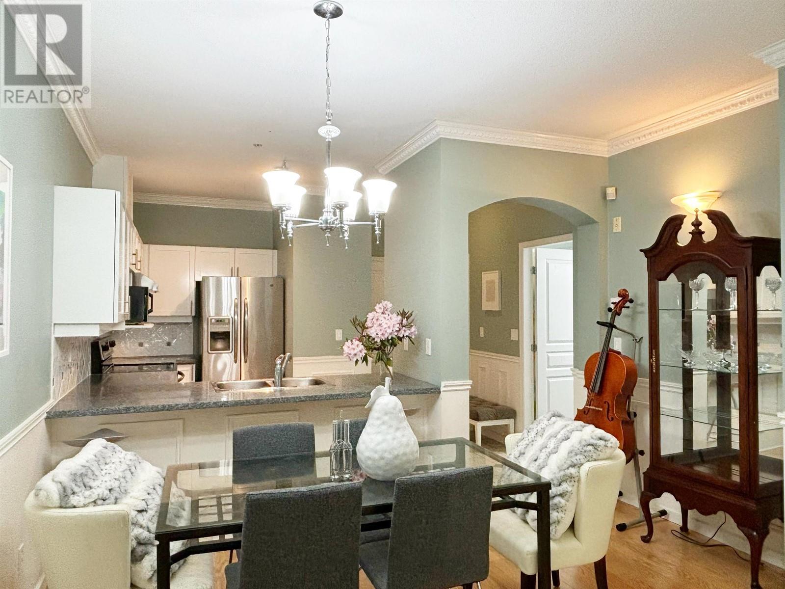 105 5605 Hampton Place, Vancouver, British Columbia  V6T 2H2 - Photo 2 - R2963151