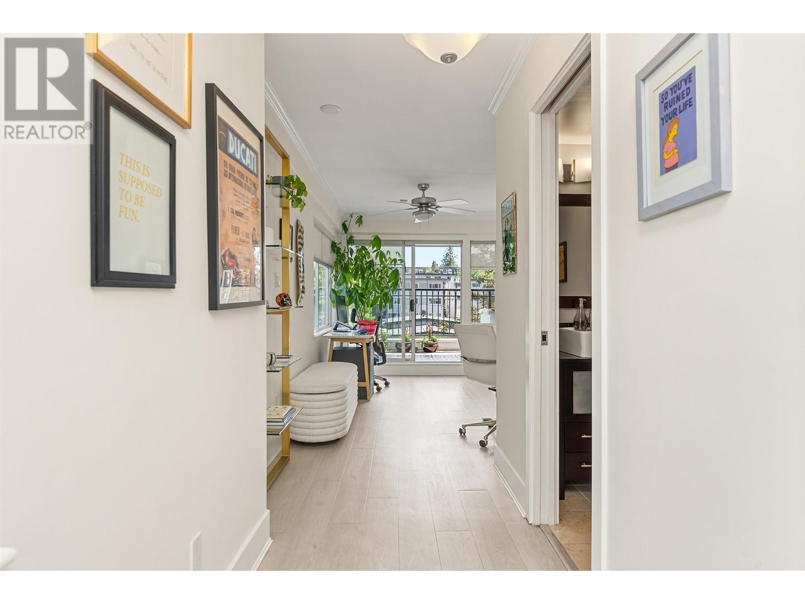 Listing Picture 28 of 39 : 401 29 TEMPLETON DRIVE, Vancouver / 溫哥華 - 魯藝地產 Yvonne Lu Group - MLS Medallion Club Member