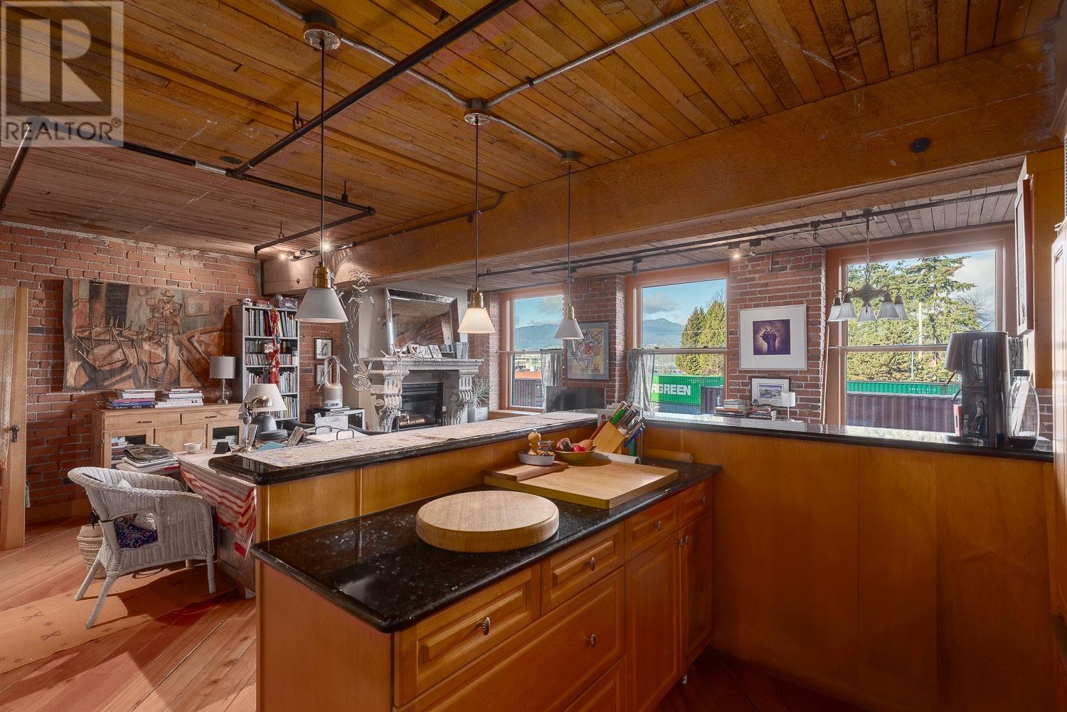 301 41 Alexander Street, Vancouver, British Columbia  V6A 1B2 - Photo 4 - R2963644