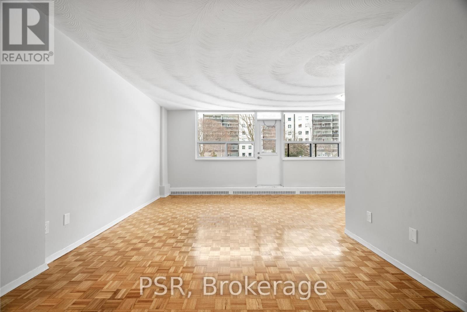 102 - 105 Rowena Drive, Toronto, Ontario  M3A 1R2 - Photo 2 - C11956533