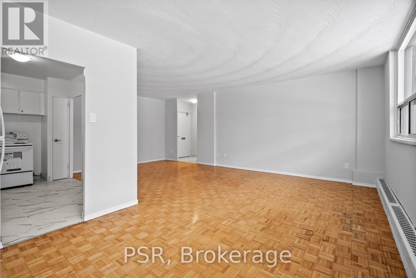 102 - 105 Rowena Drive, Toronto, Ontario  M3A 1R2 - Photo 6 - C11956533