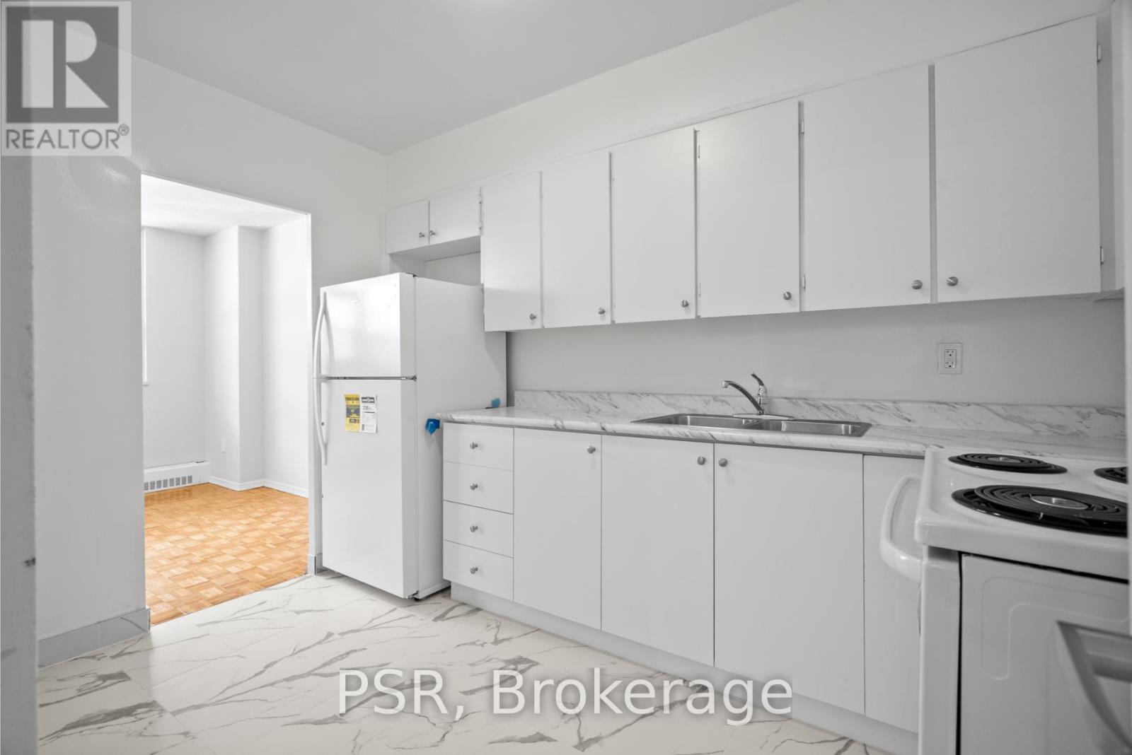 102 - 105 Rowena Drive, Toronto, Ontario  M3A 1R2 - Photo 8 - C11956533