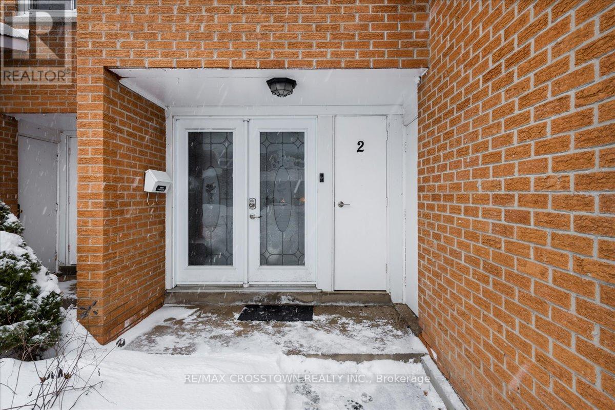 2 - 235 Steel Street, Barrie, Ontario  L4M 2H1 - Photo 2 - S11956540