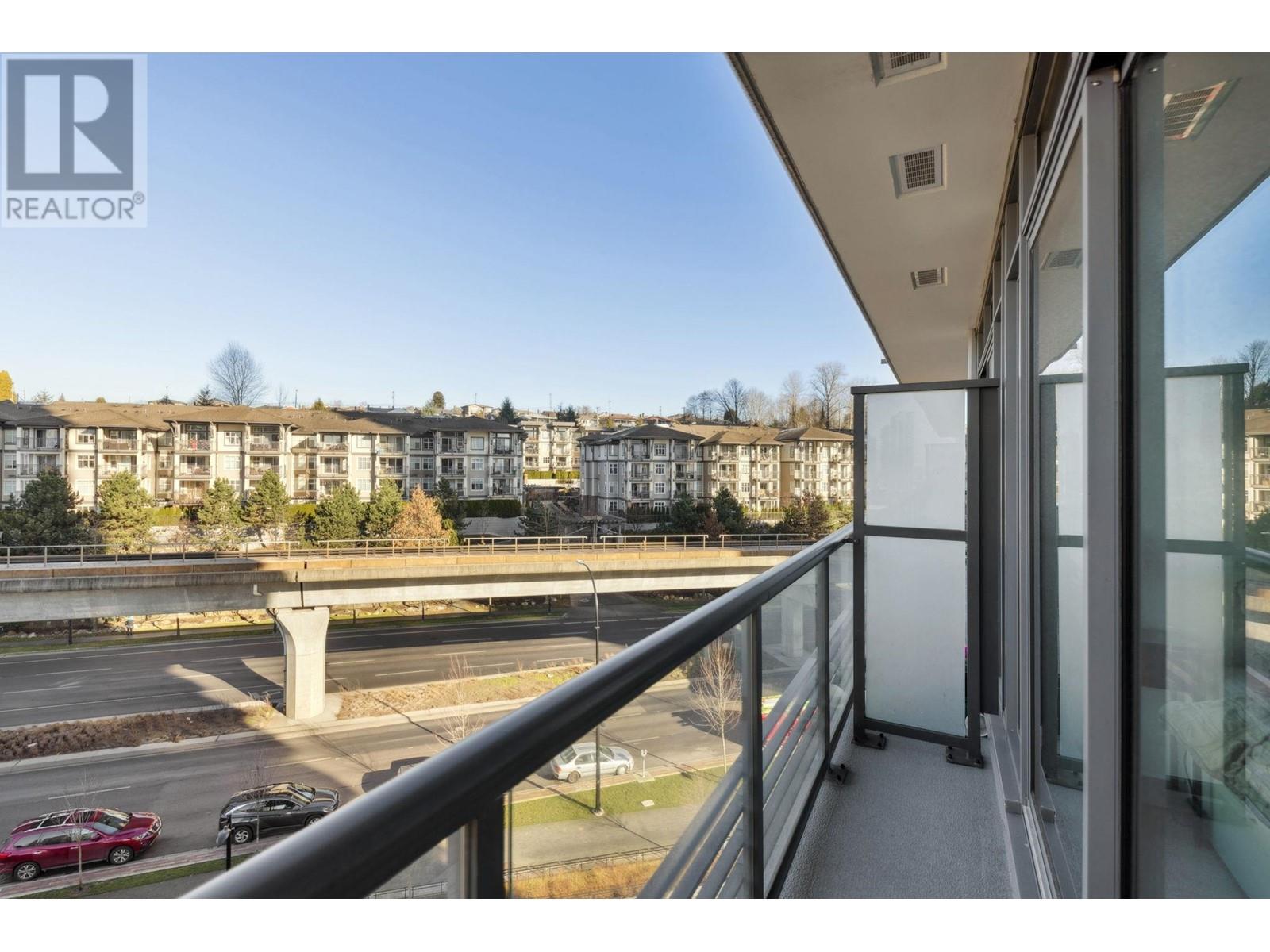 Listing Picture 19 of 36 : 405 4720 LOUGHEED HIGHWAY, Burnaby / 本拿比 - 魯藝地產 Yvonne Lu Group - MLS Medallion Club Member