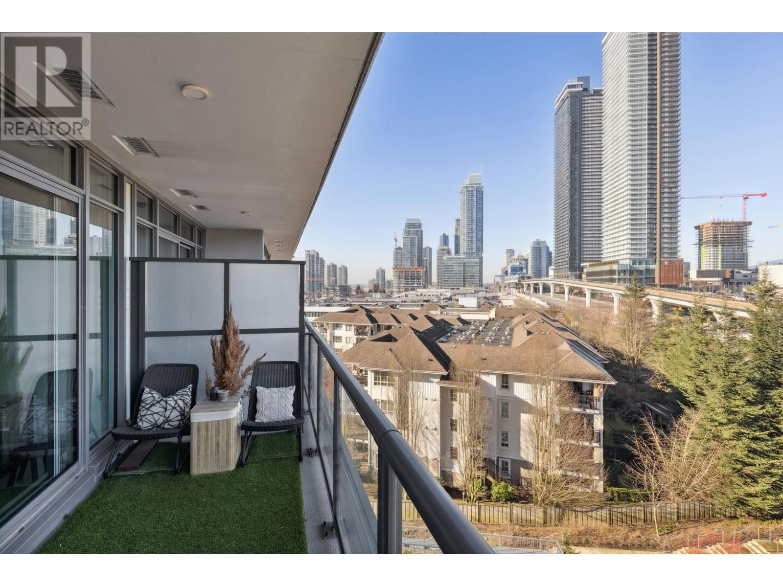Listing Picture 22 of 36 : 405 4720 LOUGHEED HIGHWAY, Burnaby / 本拿比 - 魯藝地產 Yvonne Lu Group - MLS Medallion Club Member