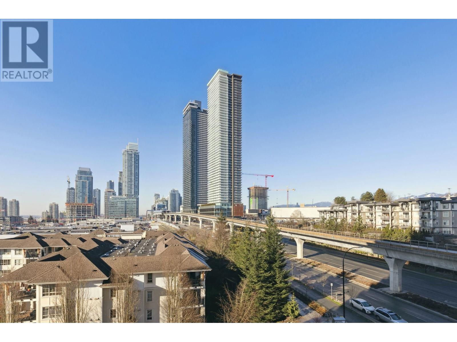 Listing Picture 23 of 36 : 405 4720 LOUGHEED HIGHWAY, Burnaby / 本拿比 - 魯藝地產 Yvonne Lu Group - MLS Medallion Club Member