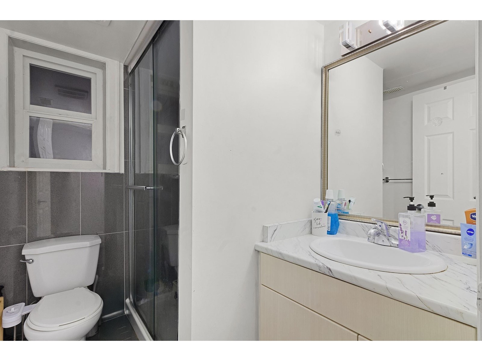 3462 Okanagan Drive, Abbotsford, British Columbia  V2T 4Z3 - Photo 9 - R2962487
