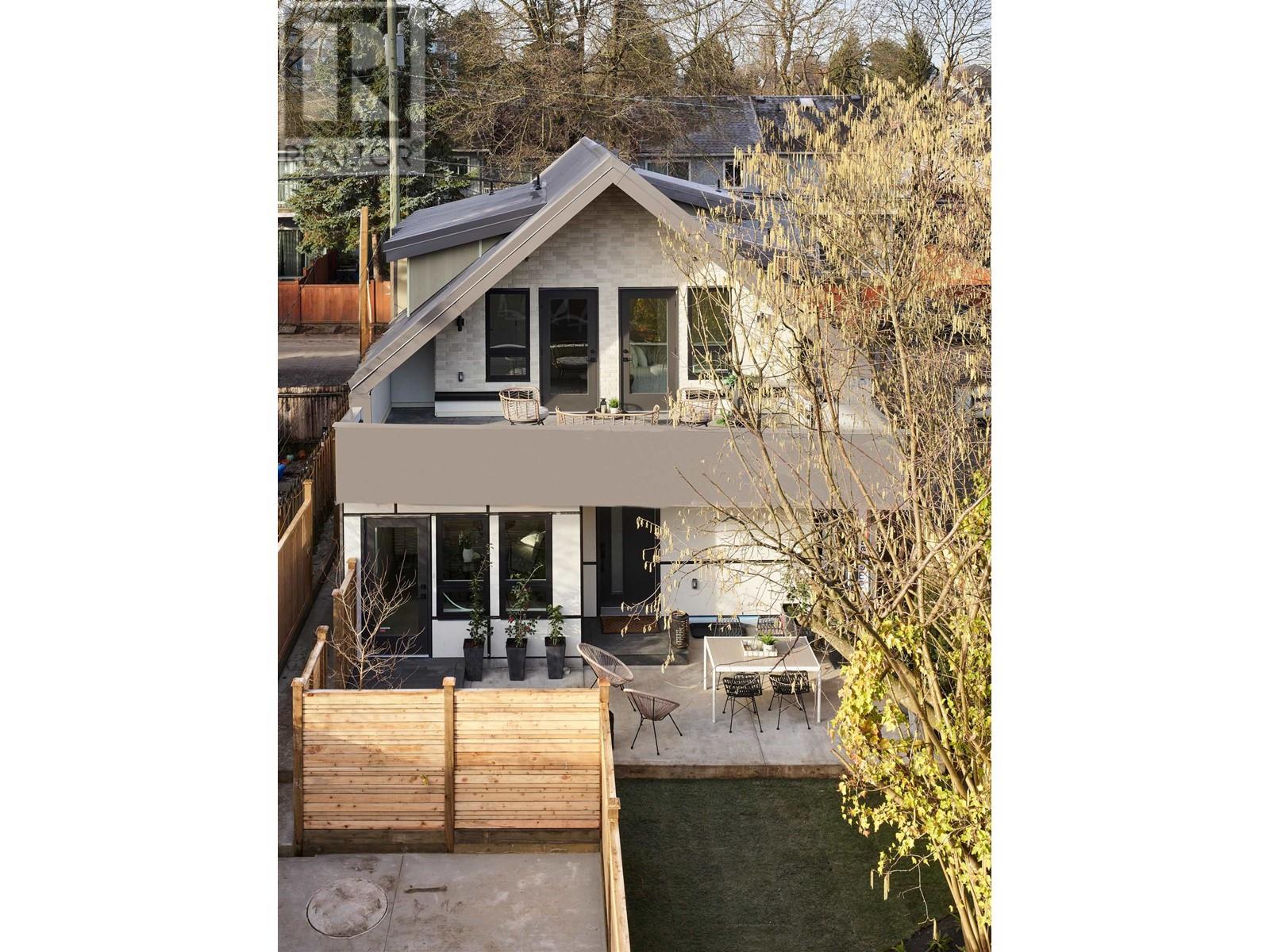 Listing Picture 18 of 32 : D 3381 VICTORIA DRIVE, Vancouver / 溫哥華 - 魯藝地產 Yvonne Lu Group - MLS Medallion Club Member