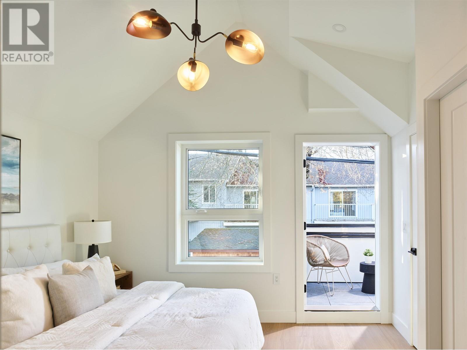 Listing Picture 32 of 32 : D 3381 VICTORIA DRIVE, Vancouver / 溫哥華 - 魯藝地產 Yvonne Lu Group - MLS Medallion Club Member