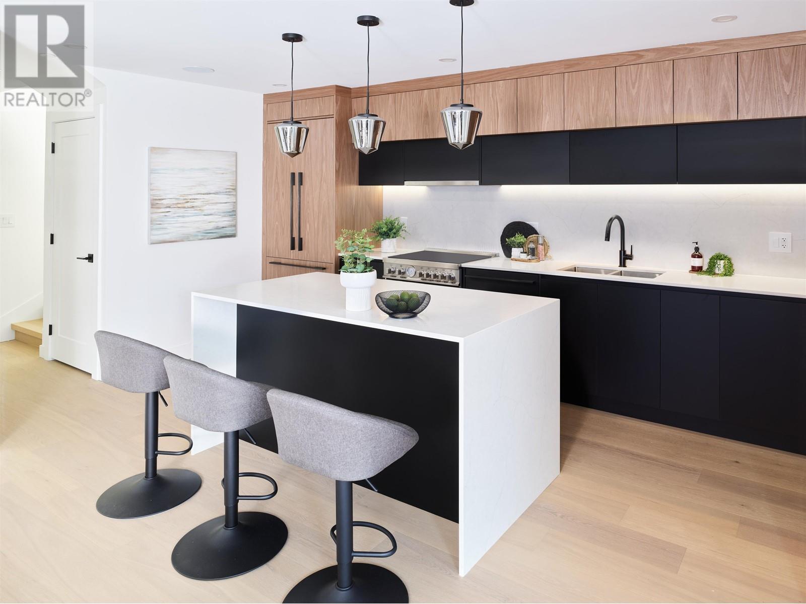 Listing Picture 6 of 32 : D 3381 VICTORIA DRIVE, Vancouver / 溫哥華 - 魯藝地產 Yvonne Lu Group - MLS Medallion Club Member