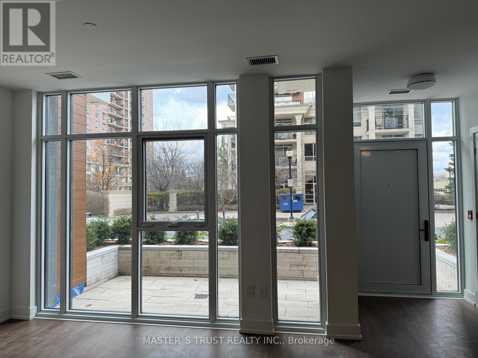 203 - 30 Inn On The Park Drive, Toronto, Ontario  M3C 0P7 - Photo 24 - C11956607