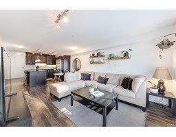 211 19939 55a Avenue, Langley, Ca