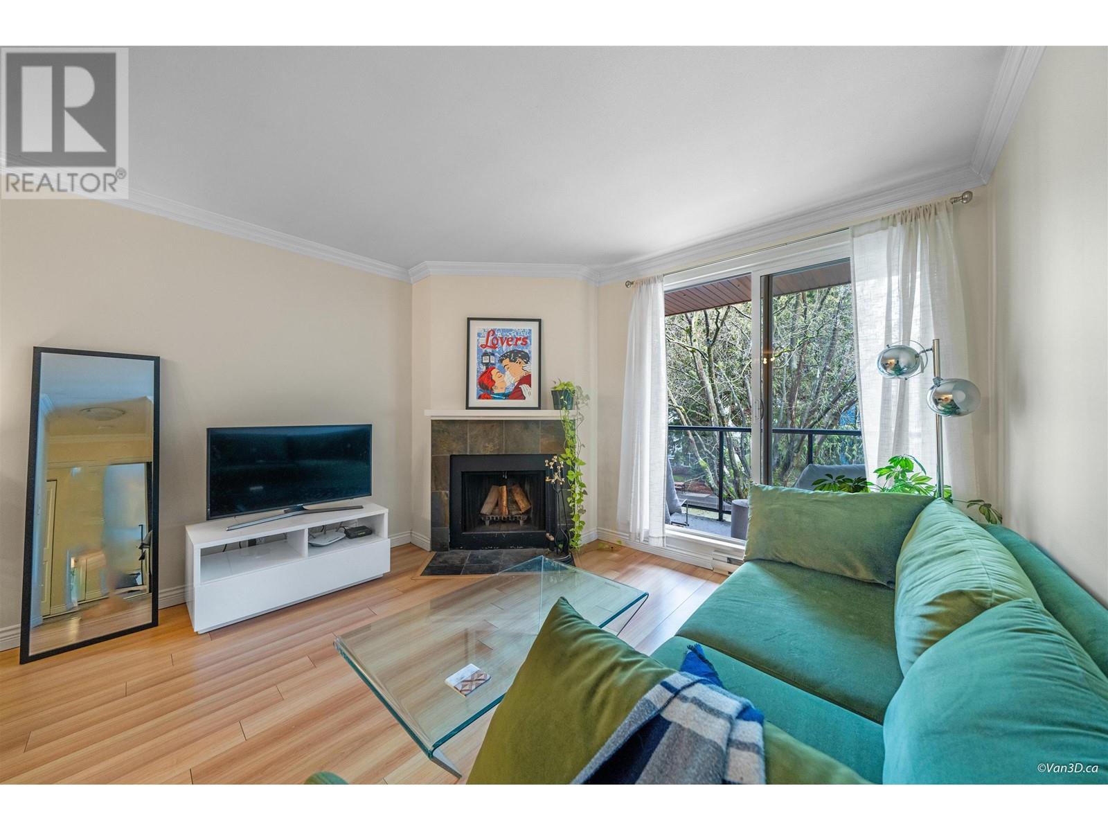 Listing Picture 2 of 16 : 311 1550 BARCLAY STREET, Vancouver / 溫哥華 - 魯藝地產 Yvonne Lu Group - MLS Medallion Club Member