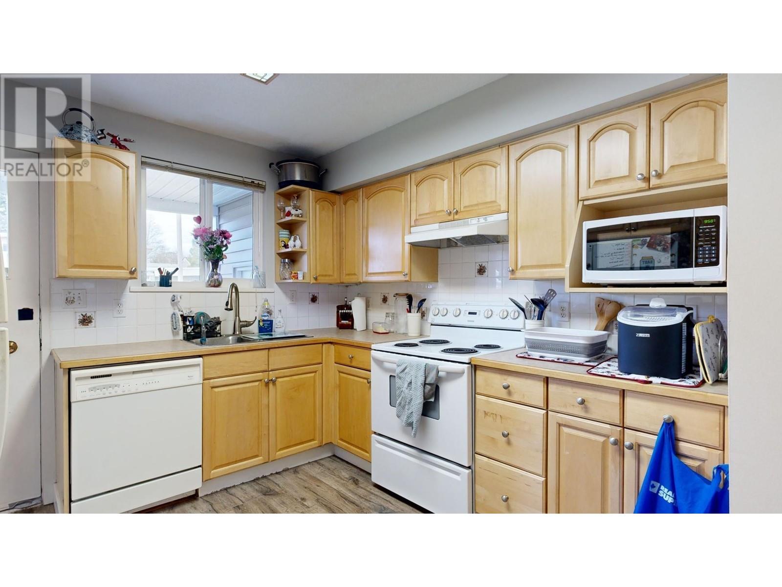 3629-3631 Flint Street, Port Coquitlam, British Columbia  V3B 4J9 - Photo 18 - R2924560