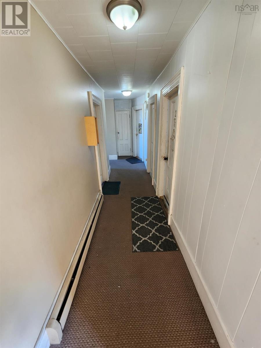 1 Empire Street, Bridgewater, Nova Scotia  B4V 2L2 - Photo 7 - 202502283