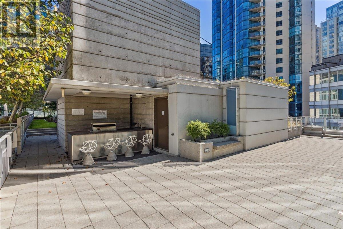 402 1477 W Pender Street, Vancouver, British Columbia  V6G 2S3 - Photo 24 - R2963730