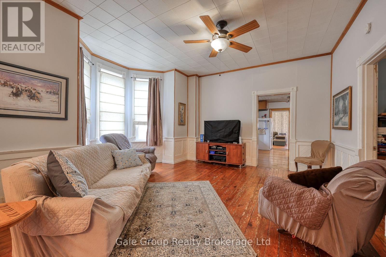 13 Oxford Street, Woodstock (Woodstock - North), Ontario  N4S 6A2 - Photo 7 - X11956677