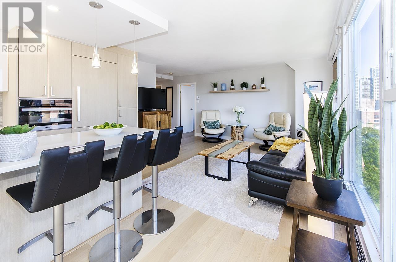 Listing Picture 9 of 36 : 801 1155 HOMER STREET, Vancouver / 溫哥華 - 魯藝地產 Yvonne Lu Group - MLS Medallion Club Member