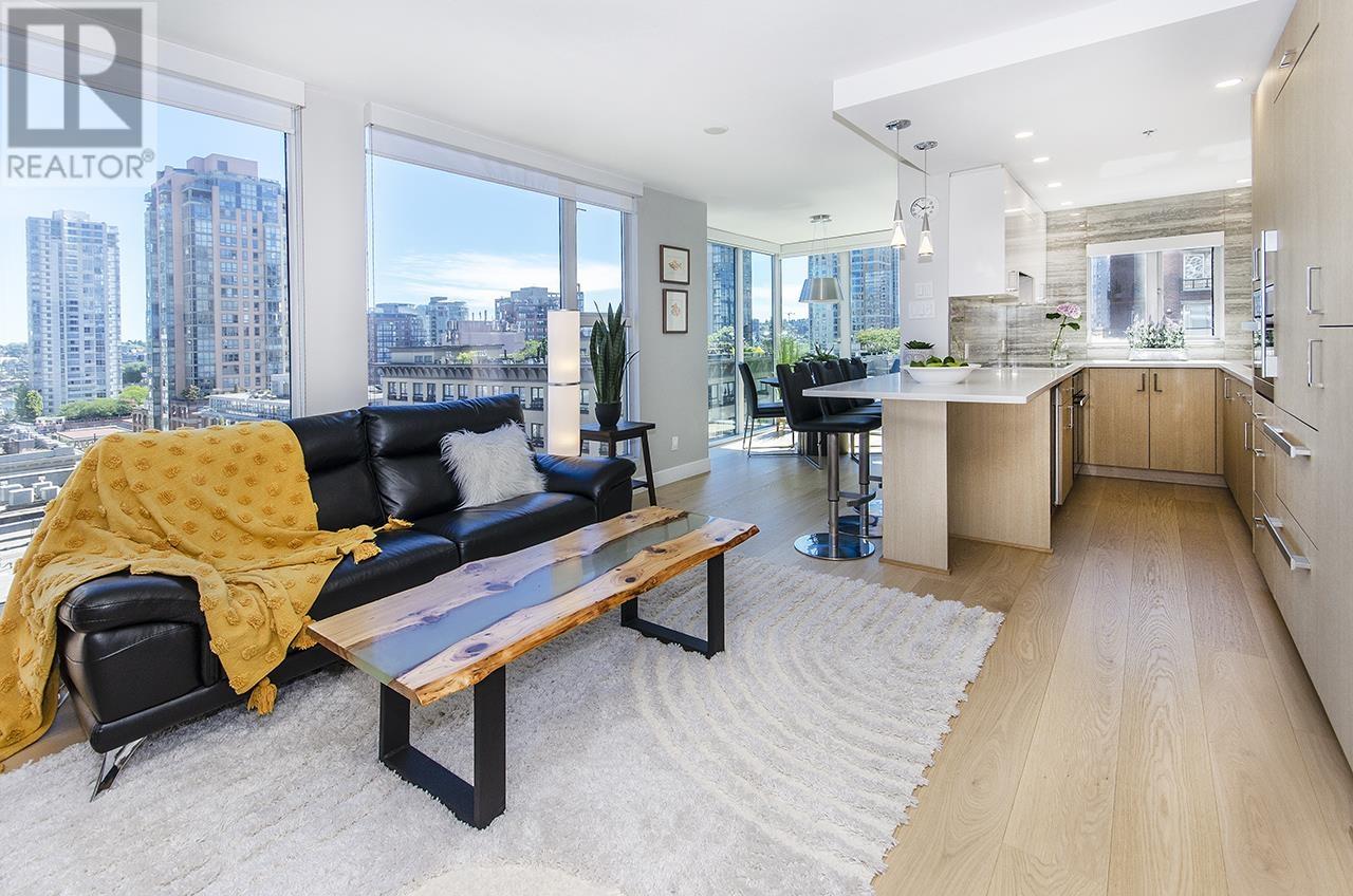 Listing Picture 11 of 36 : 801 1155 HOMER STREET, Vancouver / 溫哥華 - 魯藝地產 Yvonne Lu Group - MLS Medallion Club Member