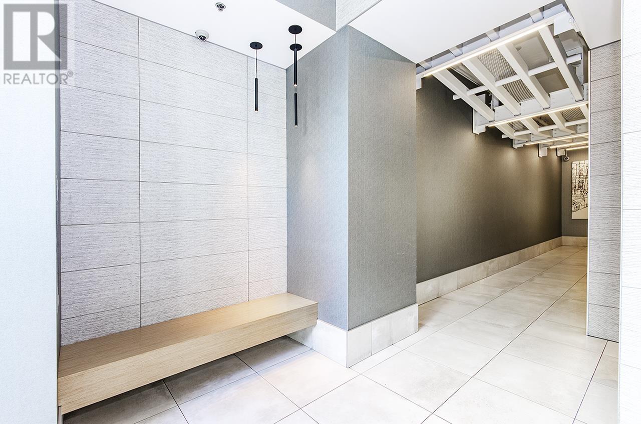 Listing Picture 33 of 36 : 801 1155 HOMER STREET, Vancouver / 溫哥華 - 魯藝地產 Yvonne Lu Group - MLS Medallion Club Member