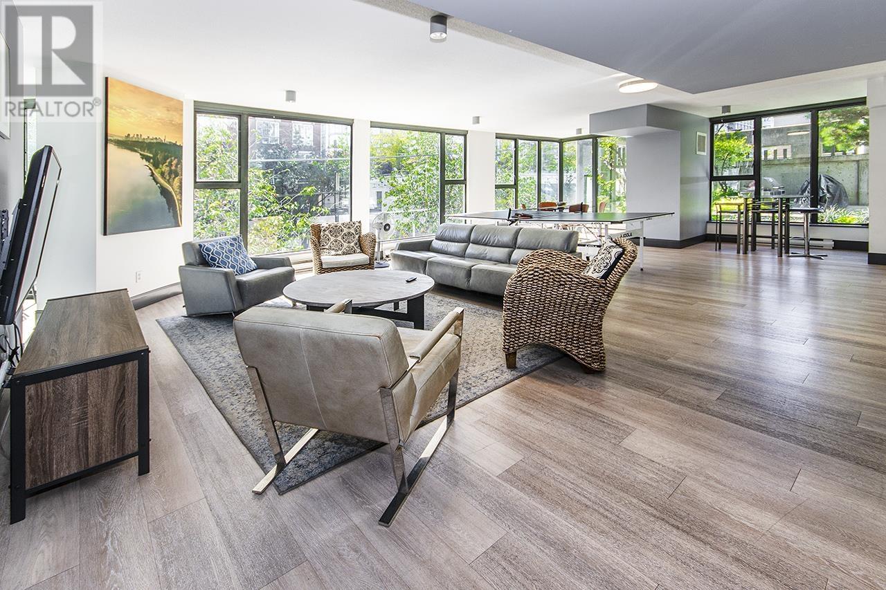 Listing Picture 28 of 36 : 801 1155 HOMER STREET, Vancouver / 溫哥華 - 魯藝地產 Yvonne Lu Group - MLS Medallion Club Member