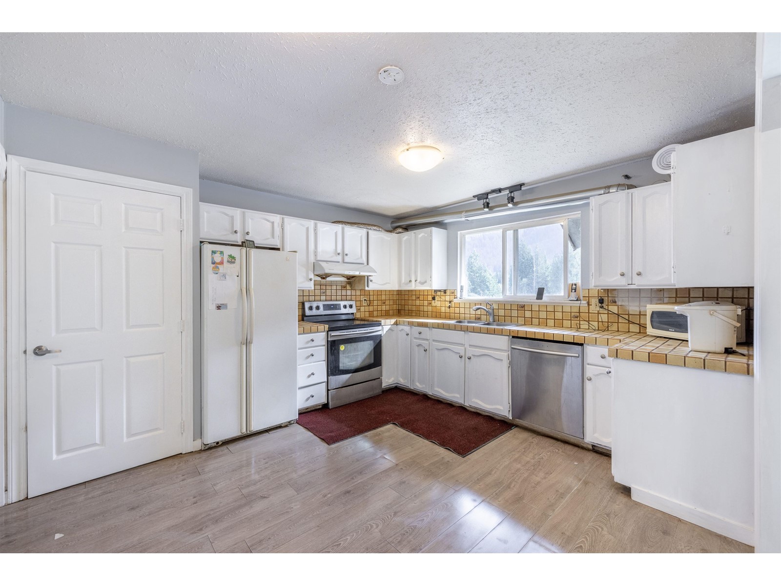 13842 Spratt Rd, Mission, British Columbia  V2V 4J1 - Photo 5 - R2963731