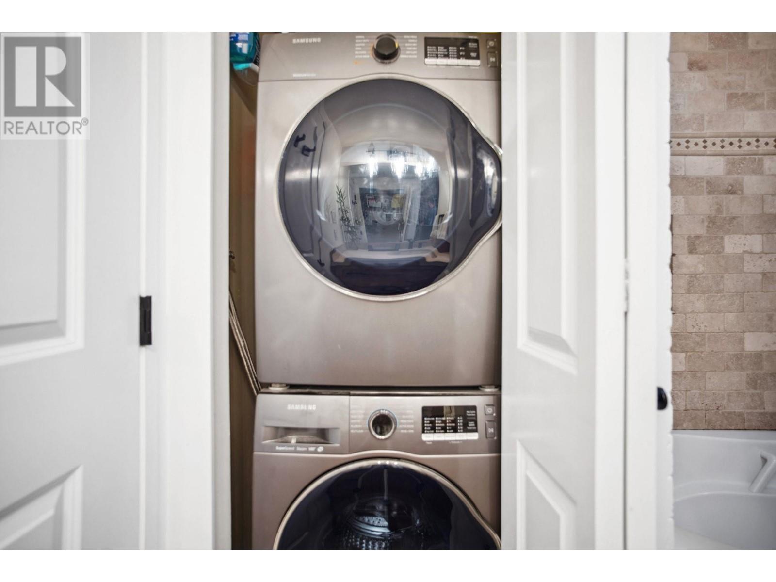 309 1363 CLYDE AVENUE